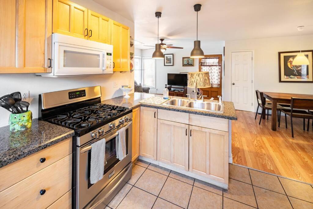 Serenity House Near Gaslamp, San Diego Zoo & Petco ภายนอก รูปภาพ